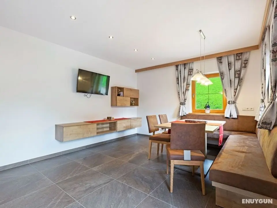 Luxurious Apartment in Salzburg With Ski Boot Heaters - Öne Çıkan Resim