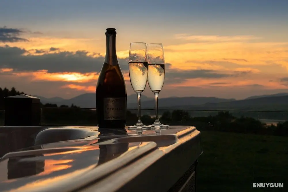 Luxurious Super-king Lodge With hot tub - Öne Çıkan Resim