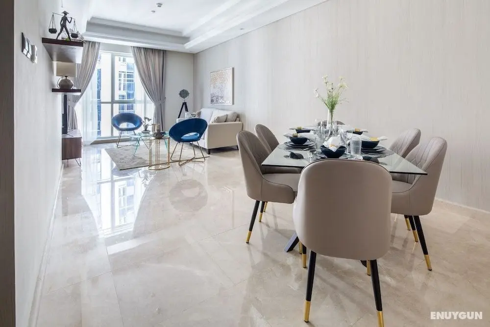 Luxuriously Elegant 2BR Apartment in Downtown Dubai - Öne Çıkan Resim