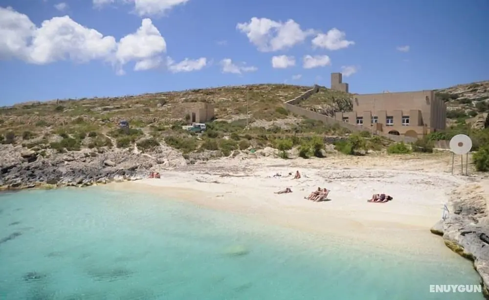 Luxury 2 Bedroom Apartment by the Sea - Plaj