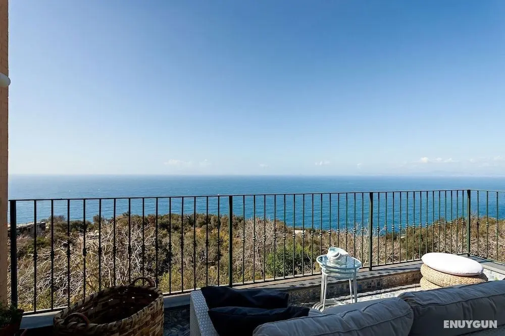 Luxury Apartment With Amazing Sea View - Oda Düzeni