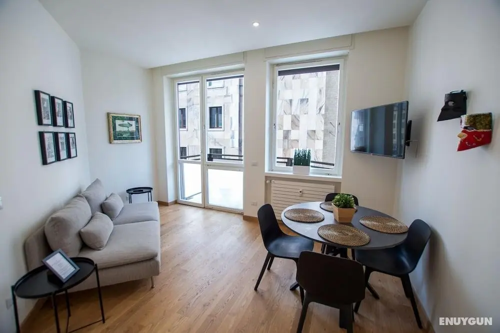 Luxury Apartment With Balcony - Öne Çıkan Resim