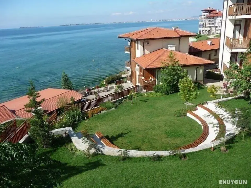 Luxury Apartment in Garden of Eden - Dış Mekan