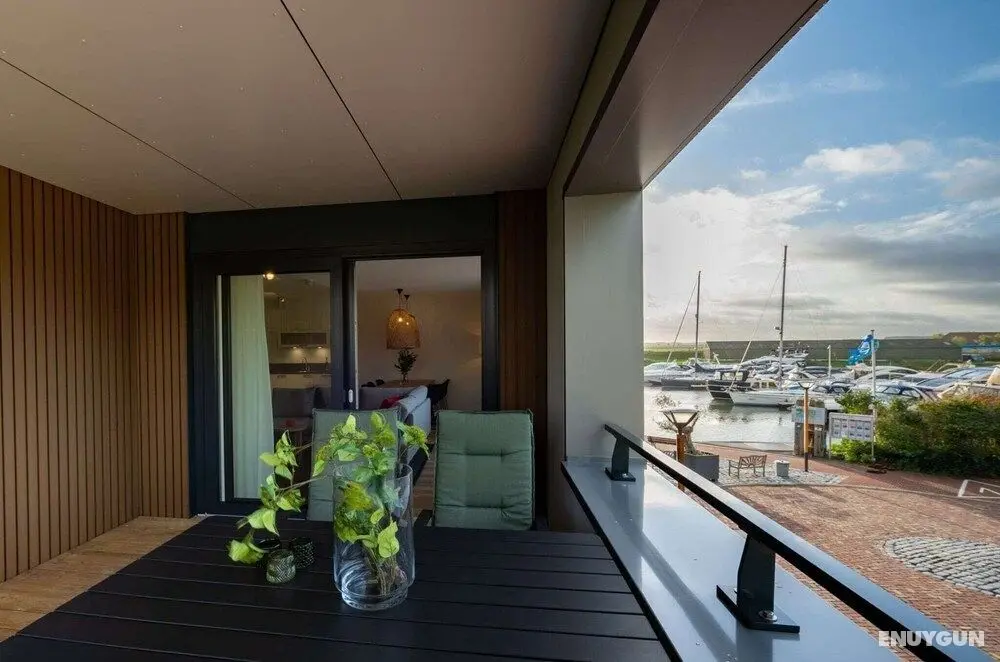 Luxury Apartment in Résidence Marina Kamperland - Oda Düzeni