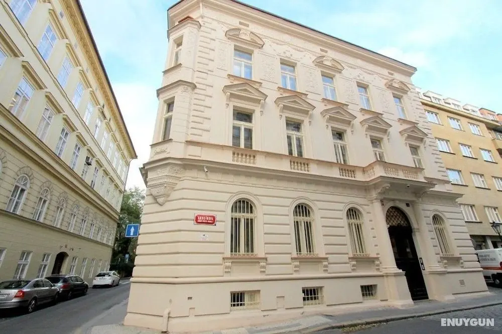 Luxury apartments Krocínova - Dış Mekan