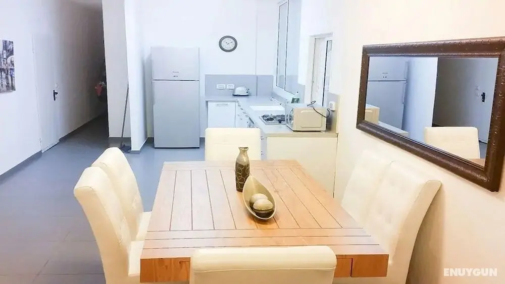 Luxury apt heart Bat-Yam 3 m walk beach - Öne Çıkan Resim