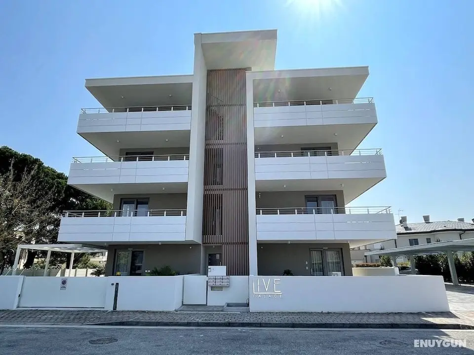 Luxury Attic 140mq In Jesolo With Private Parking - Öne Çıkan Resim