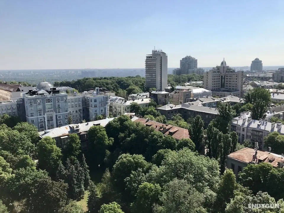 Luxury Condominium. Kiev center. - Konum Öne Çıkanlar