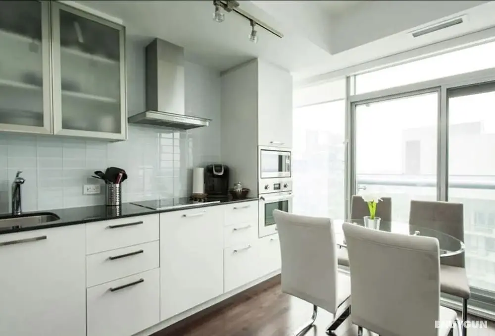 Luxury Condos at York Street - Öne Çıkan Resim