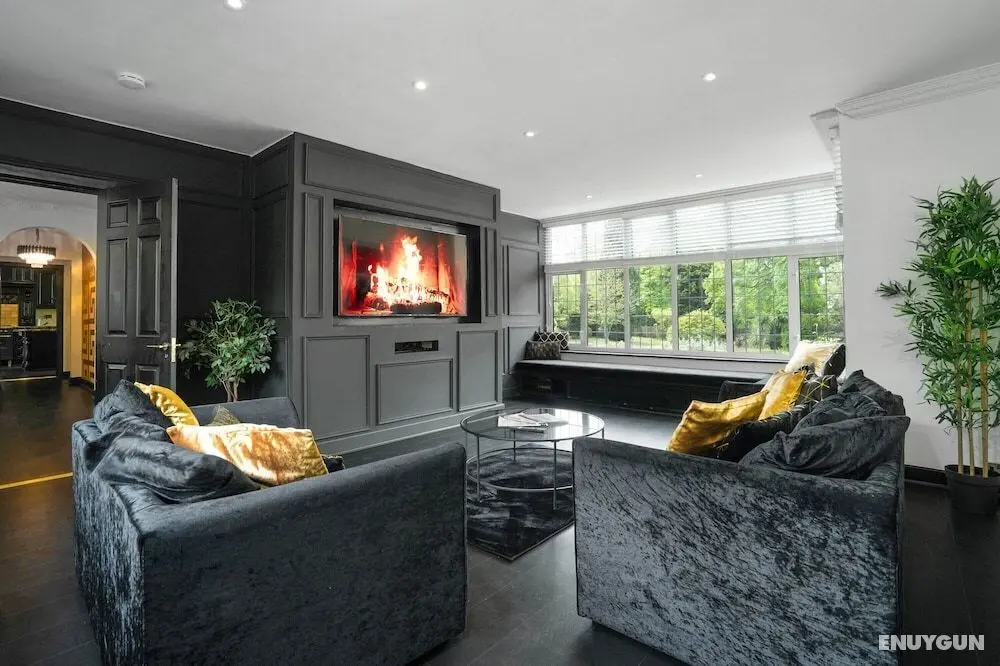 Luxury Designer Mansion in West Midlands Countryside - Öne Çıkan Resim