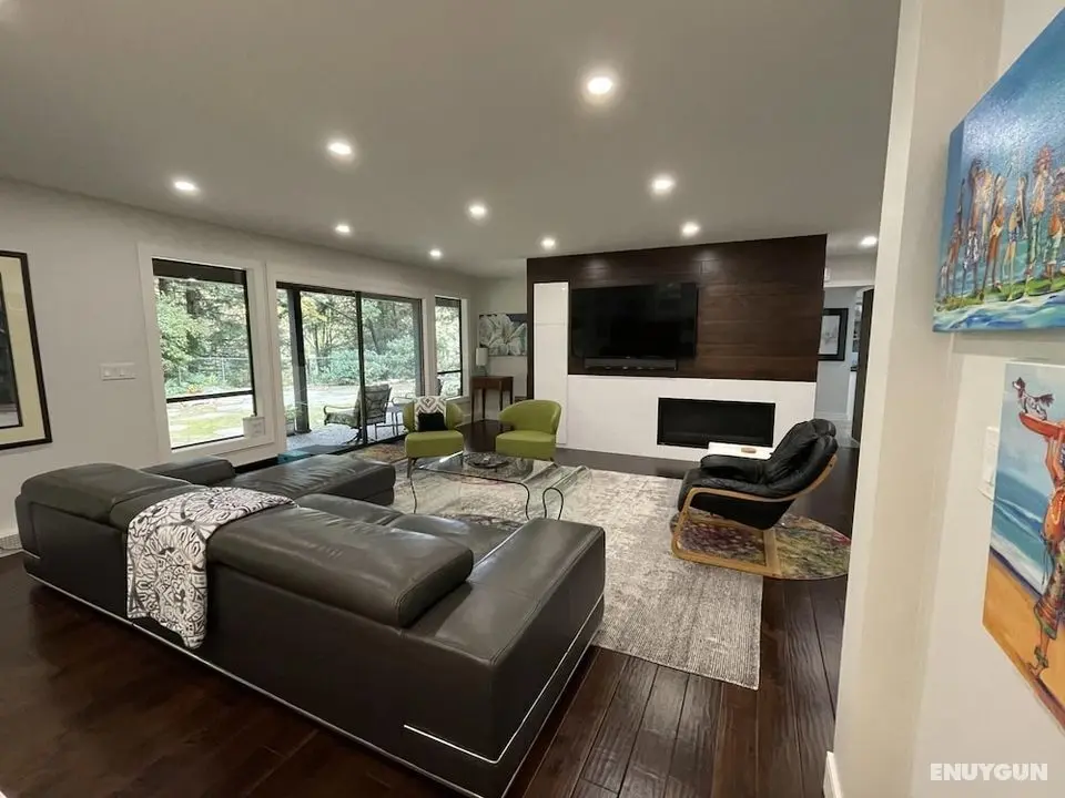 Luxury Forest Retreat - Öne Çıkan Resim