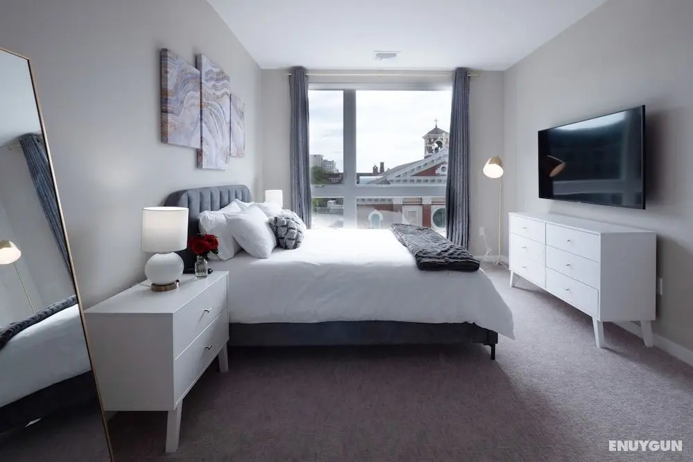 Luxury Furnished Apartments by Hyatus Downtown at Yale - Öne Çıkan Resim