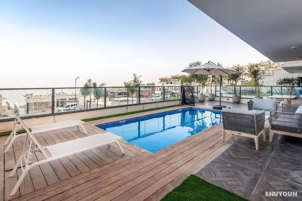 luxury garden apartment heated pool - Dış Mekan
