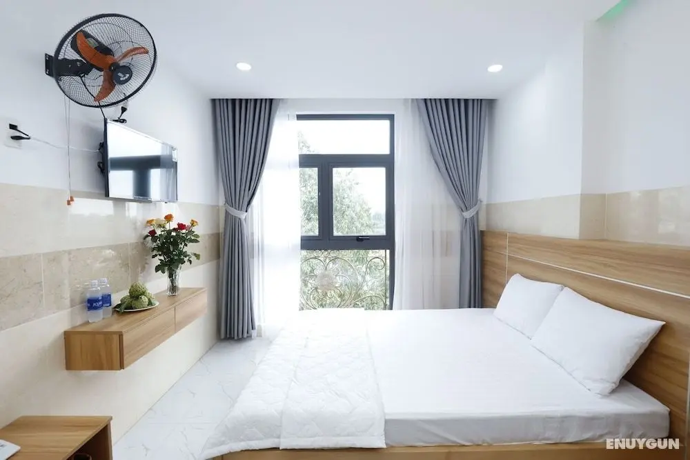 Luxury Hotel - Öne Çıkan Resim
