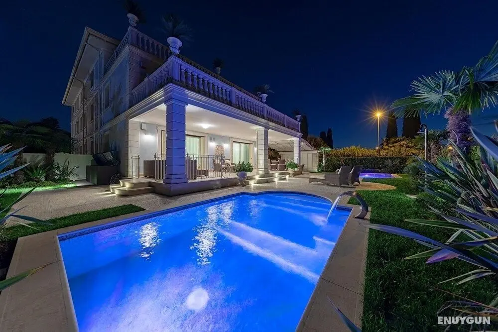 Luxury Lakefront Catullo A1 by Wonderful Italy - Oda
