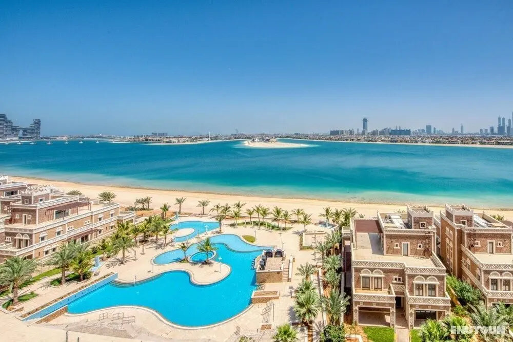 Luxury Palm Property w Beach Sea View - Oda