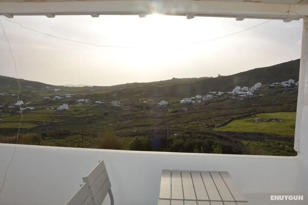 Luxury Villas by Live&Travel - Oda