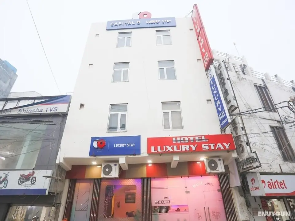 Hotel Luxury Stay - Dış Mekan