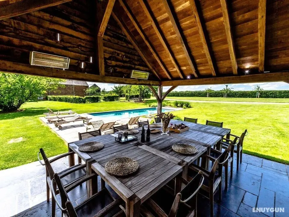 Luxury Vacation Home in Ohey With a Pool and a Sauna - Öne Çıkan Resim