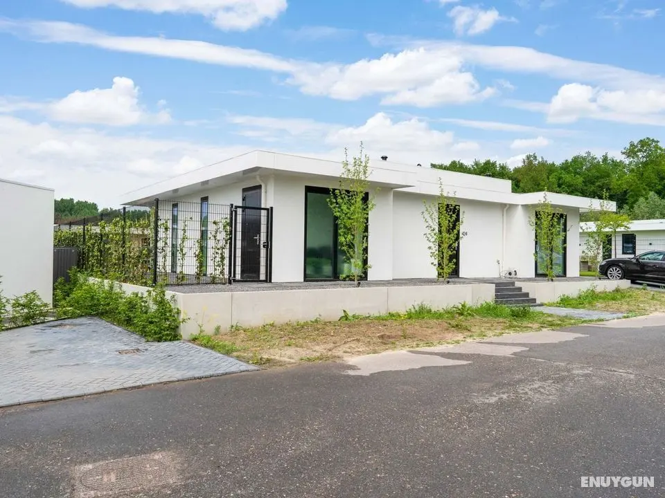 Luxury Villa in Zeewolde With Private Jetty - Öne Çıkan Resim