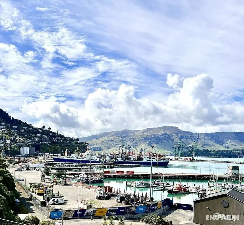 Lyttelton Boatique House - Misafir Tesisleri ve Hizmetleri