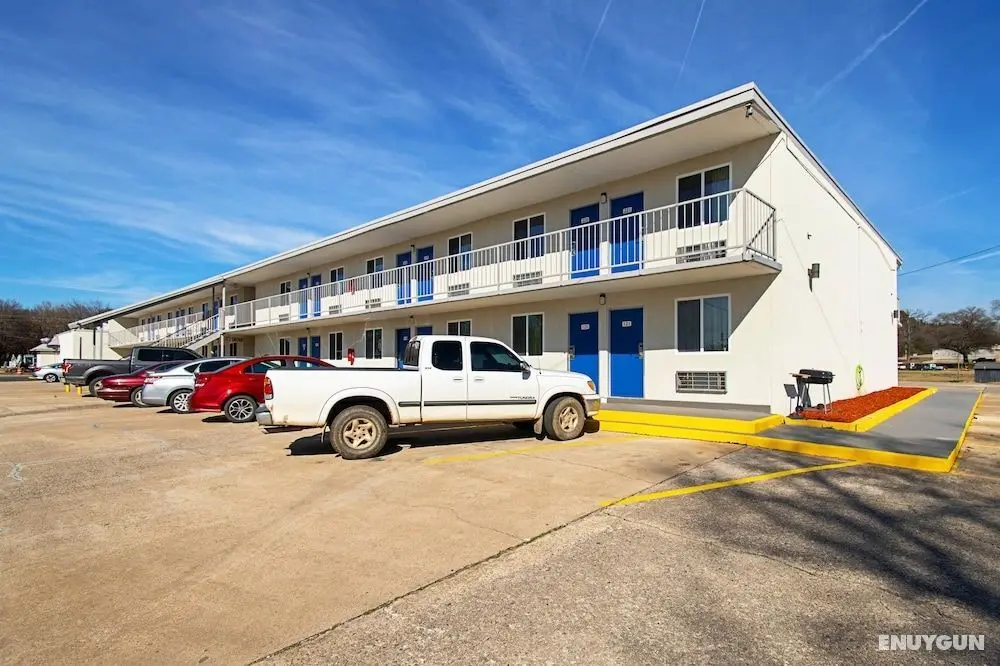 Motel 6 Alma, AR - Dış Mekan