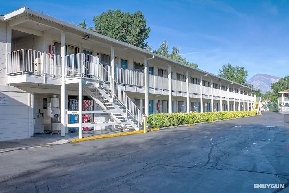 Motel 6 Bishop, CA - Öne Çıkan Resim