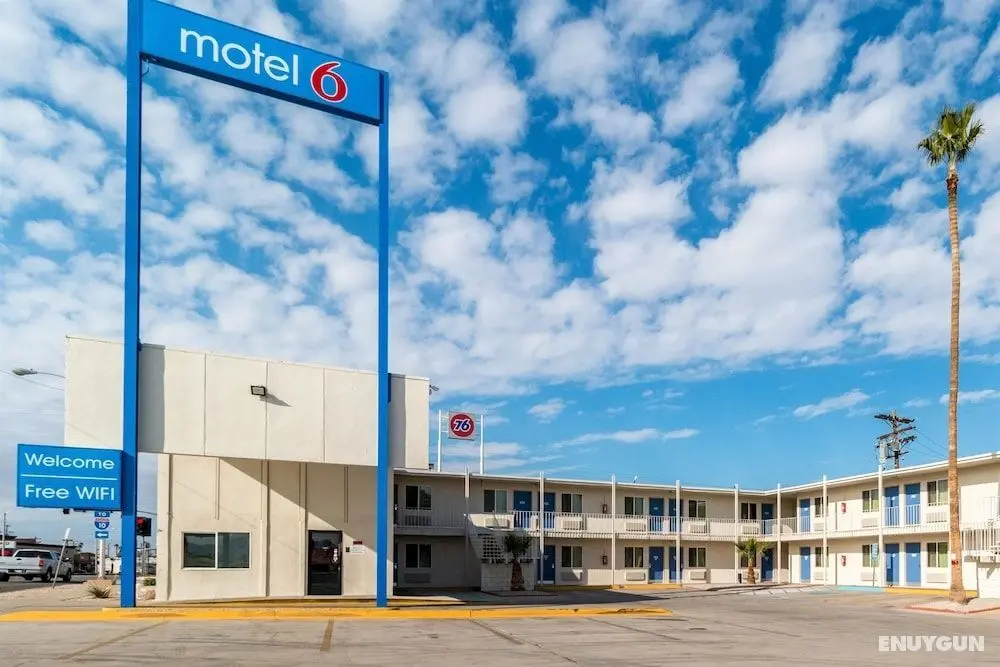 Motel 6 Blythe, CA - South - Öne Çıkan Resim