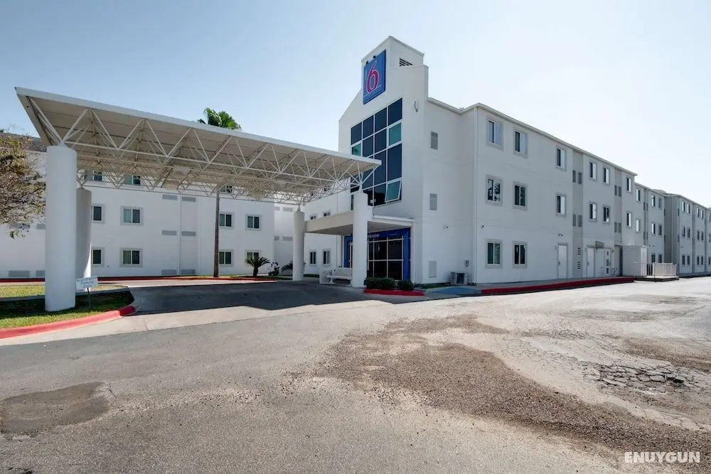 Motel 6 Brownsville, TX - Öne Çıkan Resim