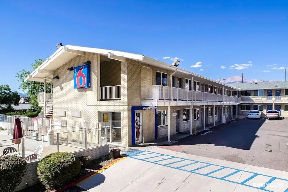 Motel 6 Colorado Springs, CO - Öne Çıkan Resim
