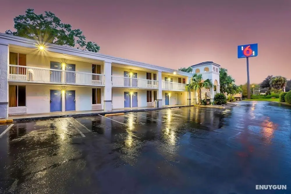 Motel 6 Gainesville, FL - Öne Çıkan Resim