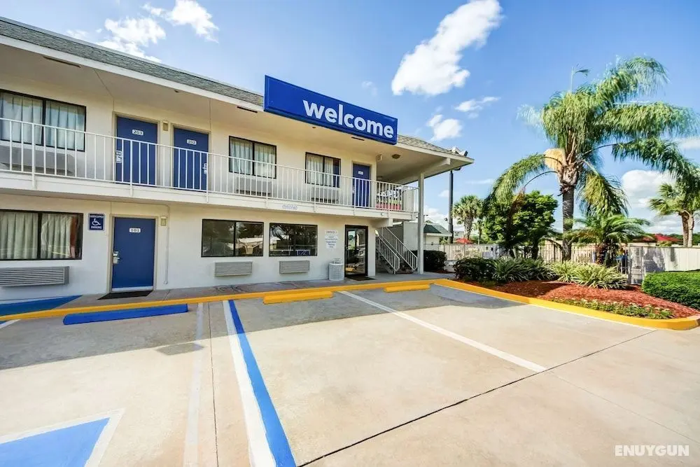 Motel 6 Lakeland, FL - Öne Çıkan Resim