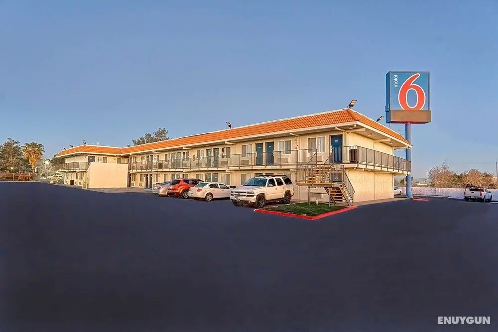 Motel 6 Lancaster, CA - Öne Çıkan Resim