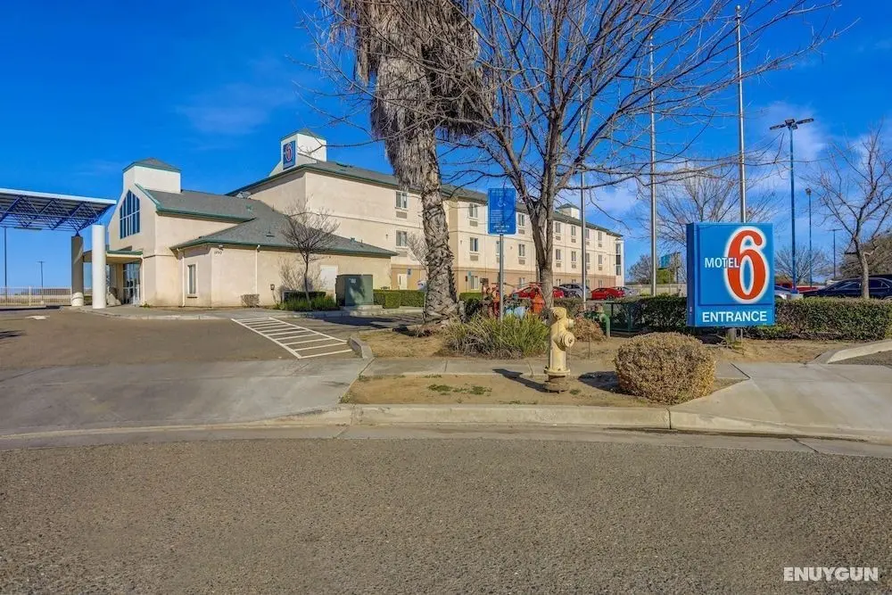 Motel 6 Lemoore, CA - Öne Çıkan Resim