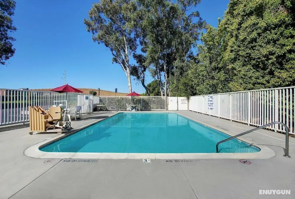 Motel 6 Livermore, CA - Öne Çıkan Resim