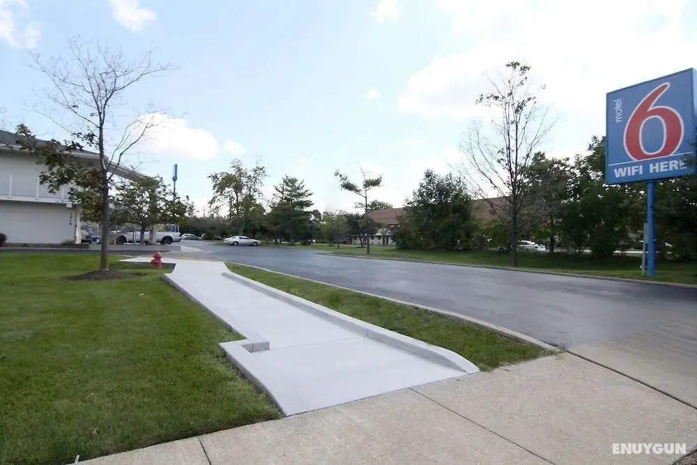 Motel 6 Middleburg Heights, OH - Cleveland - Öne Çıkan Resim