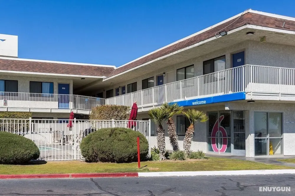 Motel 6 Mojave, CA - Öne Çıkan Resim