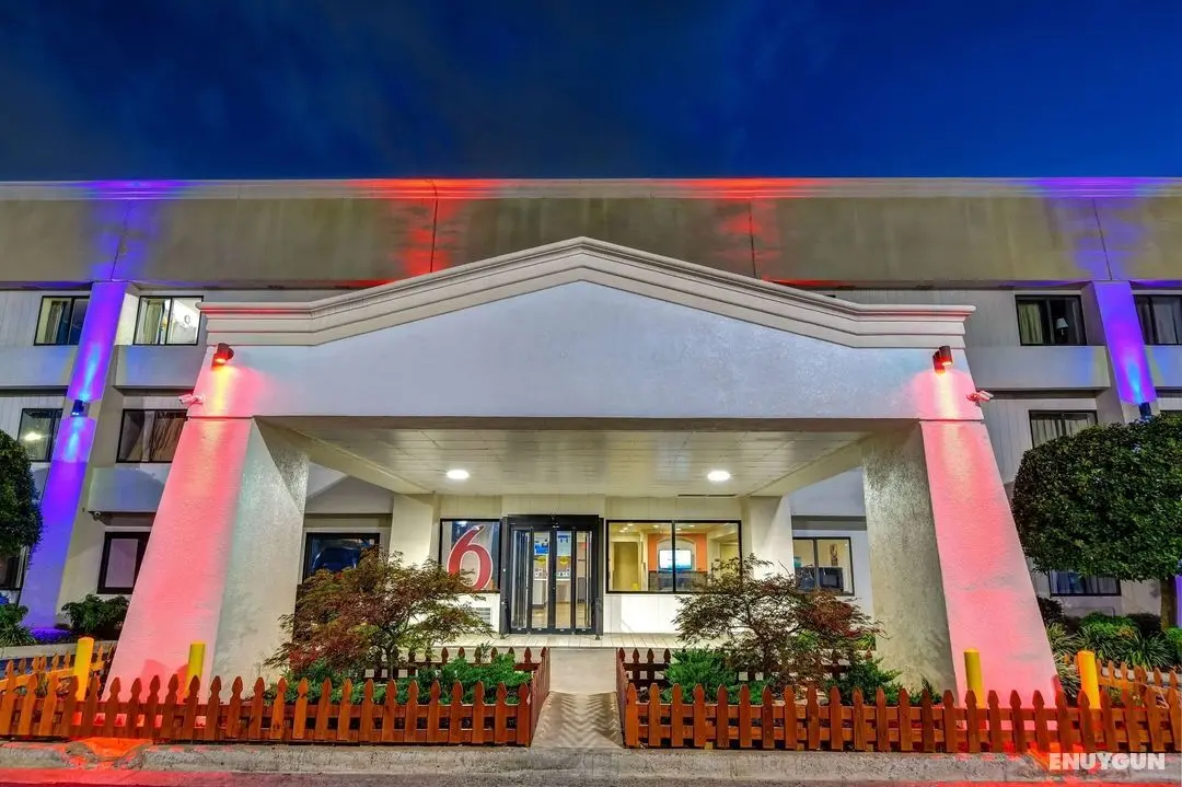 Motel 6 Norcross GA - Öne Çıkan Resim