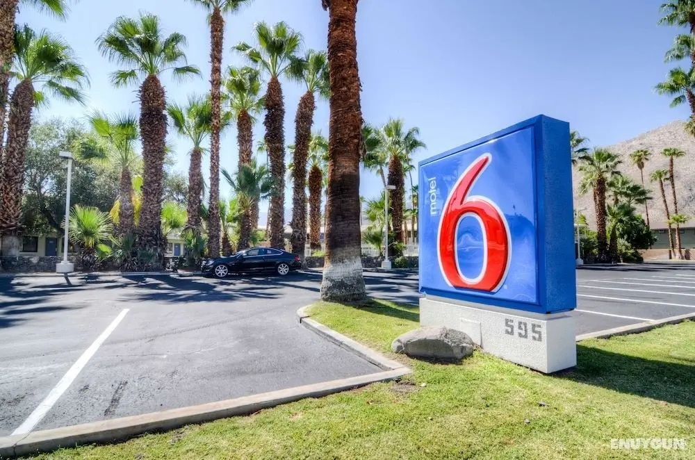 Motel 6 Palm Springs, CA - East - Palm Canyon - Öne Çıkan Resim