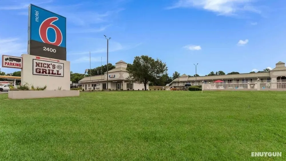 Motel 6 Pulaski, TN - Öne Çıkan Resim
