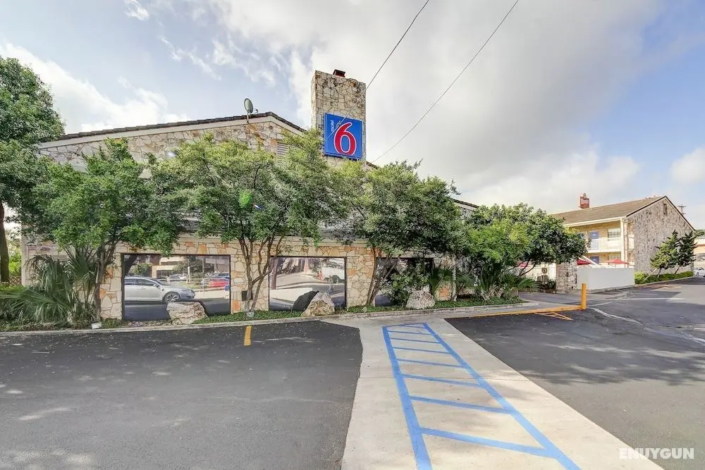 Motel 6 San Antonio, TX - Northwest Medical Center - Öne Çıkan Resim