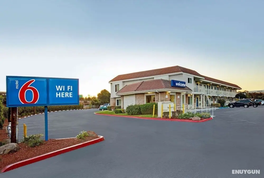 Motel 6 San Jose, CA - Airport - Öne Çıkan Resim