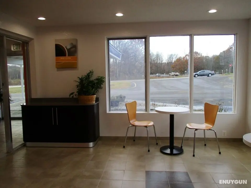 Motel 6 Schenectady, NY - Lobi