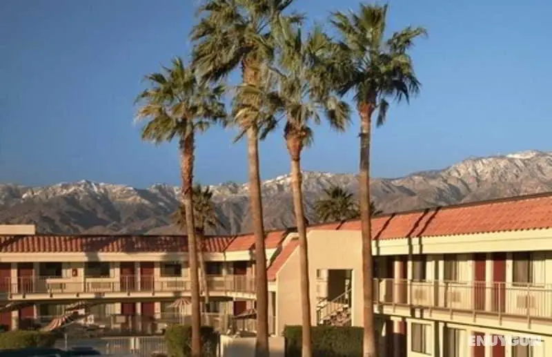 Motel 6 Thousand Palms - Genel