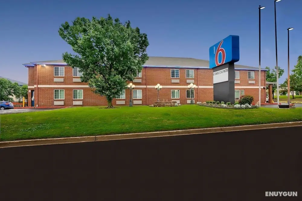 Motel 6 Tulsa, OK - CENTRAL - Öne Çıkan Resim