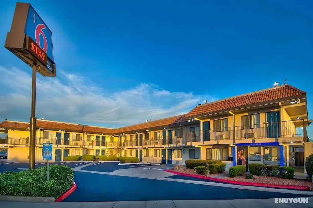 Motel 6 Vallejo, CA - Six Flags West - Öne Çıkan Resim