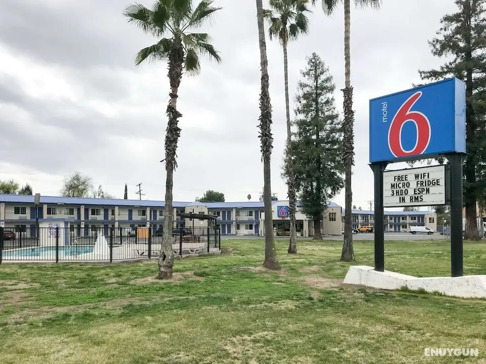 Motel 6 Visalia, CA - Öne Çıkan Resim