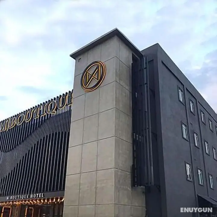 M Boutique Kampar - Öne Çıkan Resim