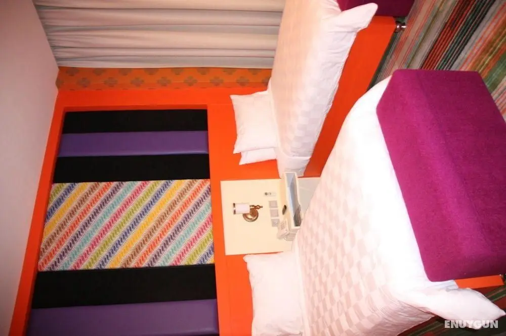 M Boutique Makassar - Genel