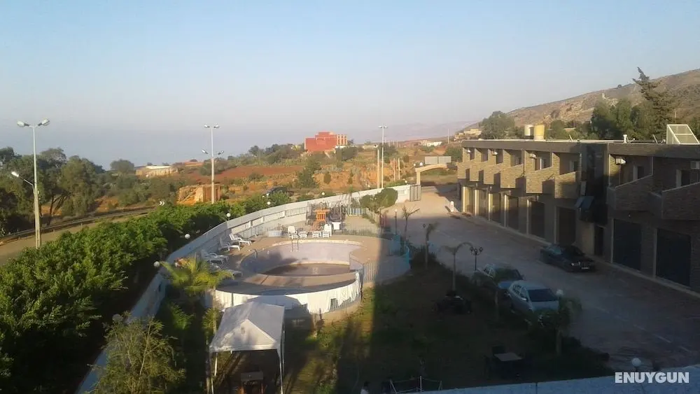 Motel Café Resto La Rocade - Oda Manzaraları